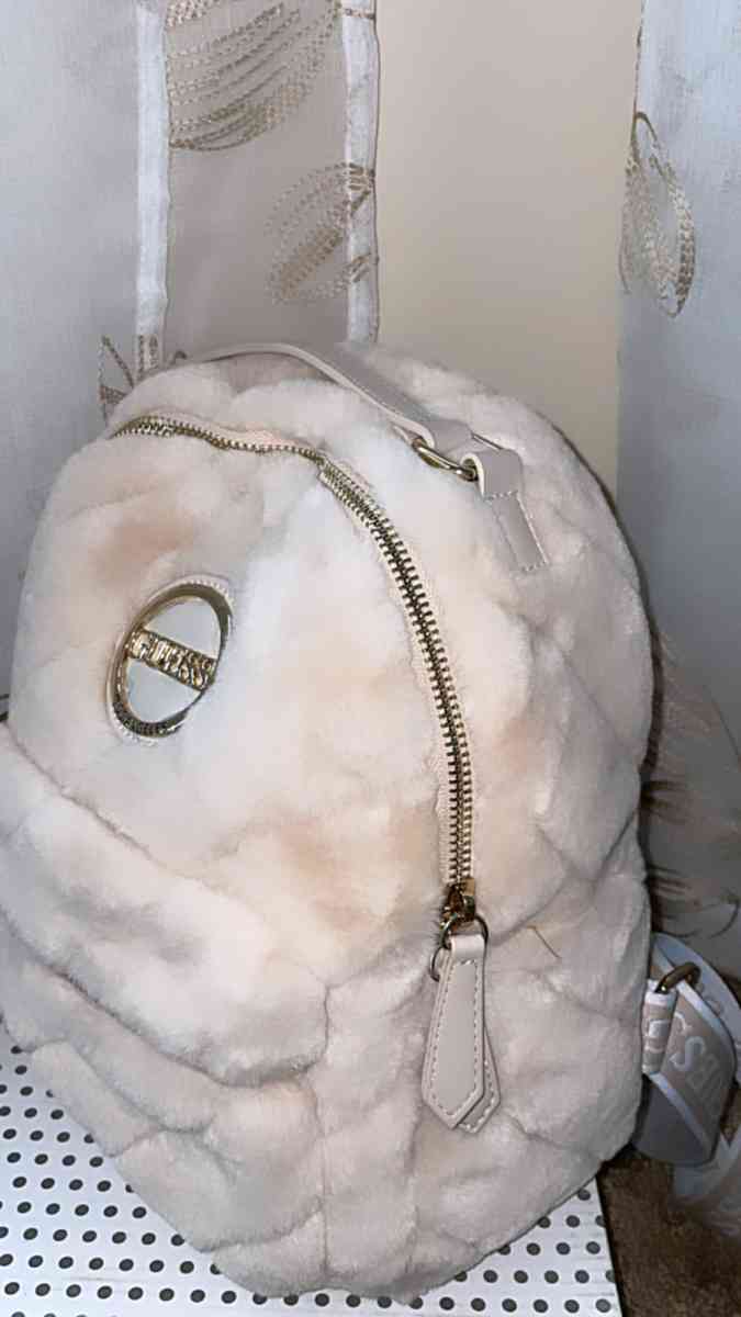 guess backpack