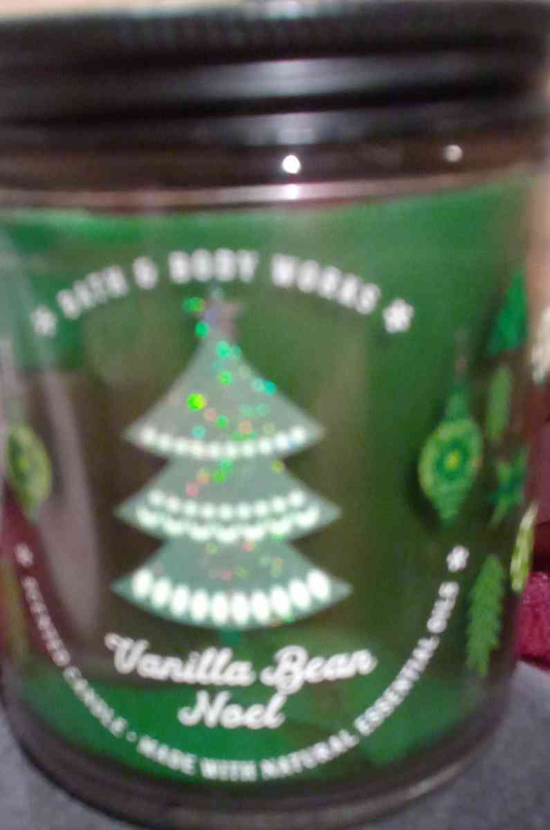 FRAGRANCE DIFFERENTS KINDA CANDLES