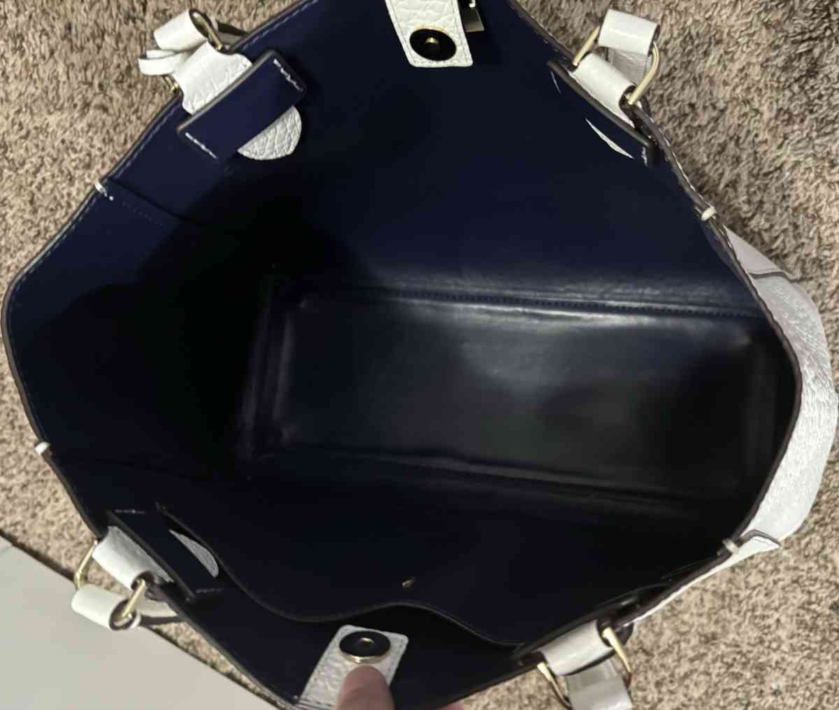 BRAND NEW VERY LARGE KATE SPADE TOTE BAG