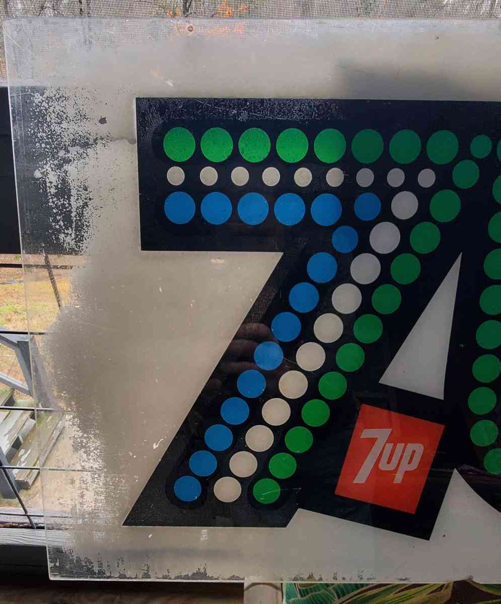 7 Up Plastic Acrylic Advertising Sign