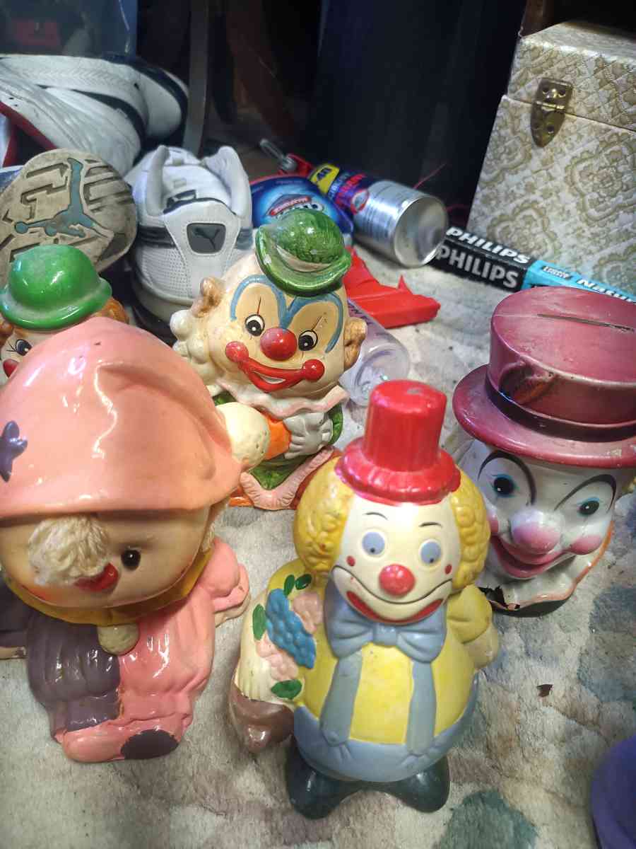 vintage porcelain clowns