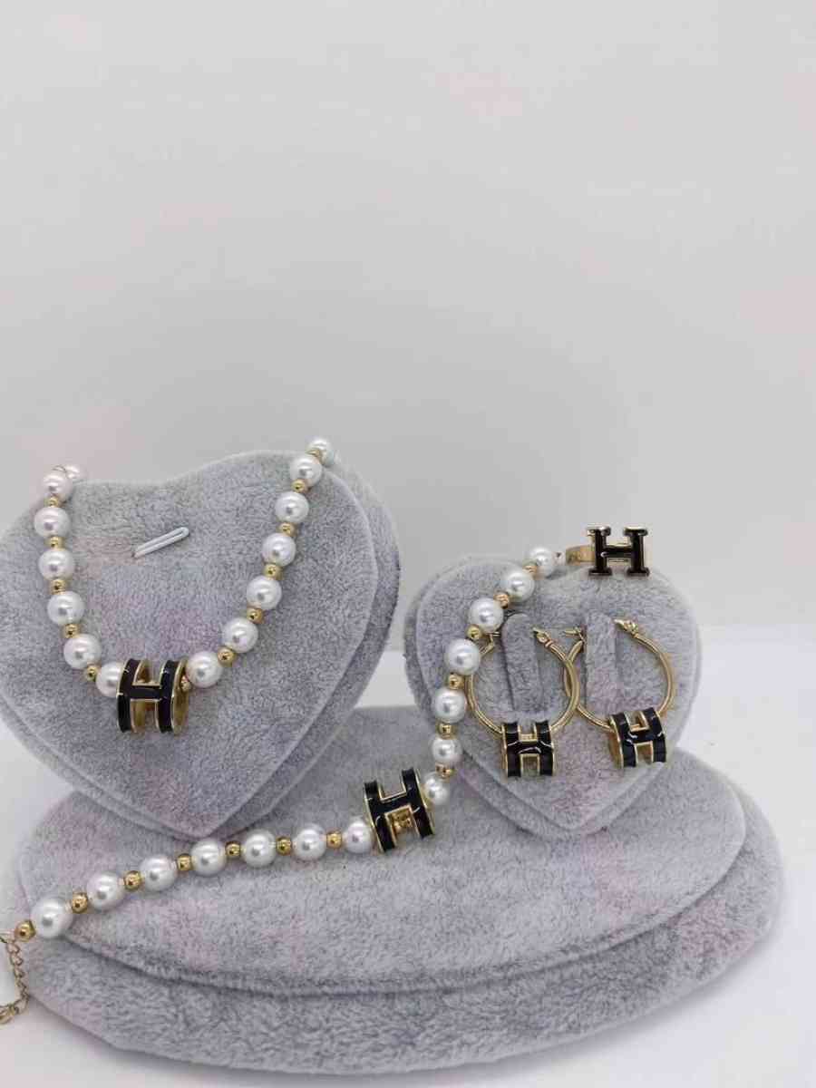 gold layered stainless steel