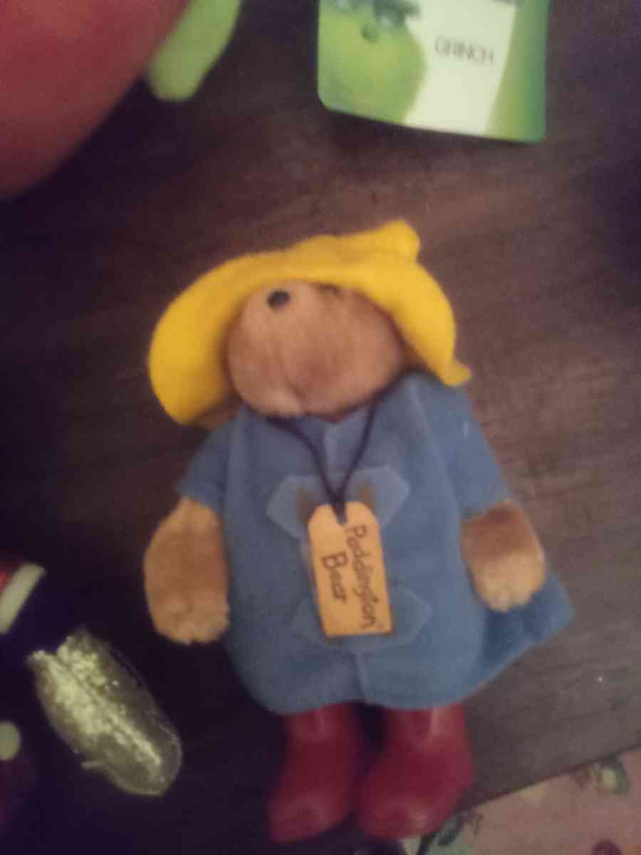 2 Paddington Bears