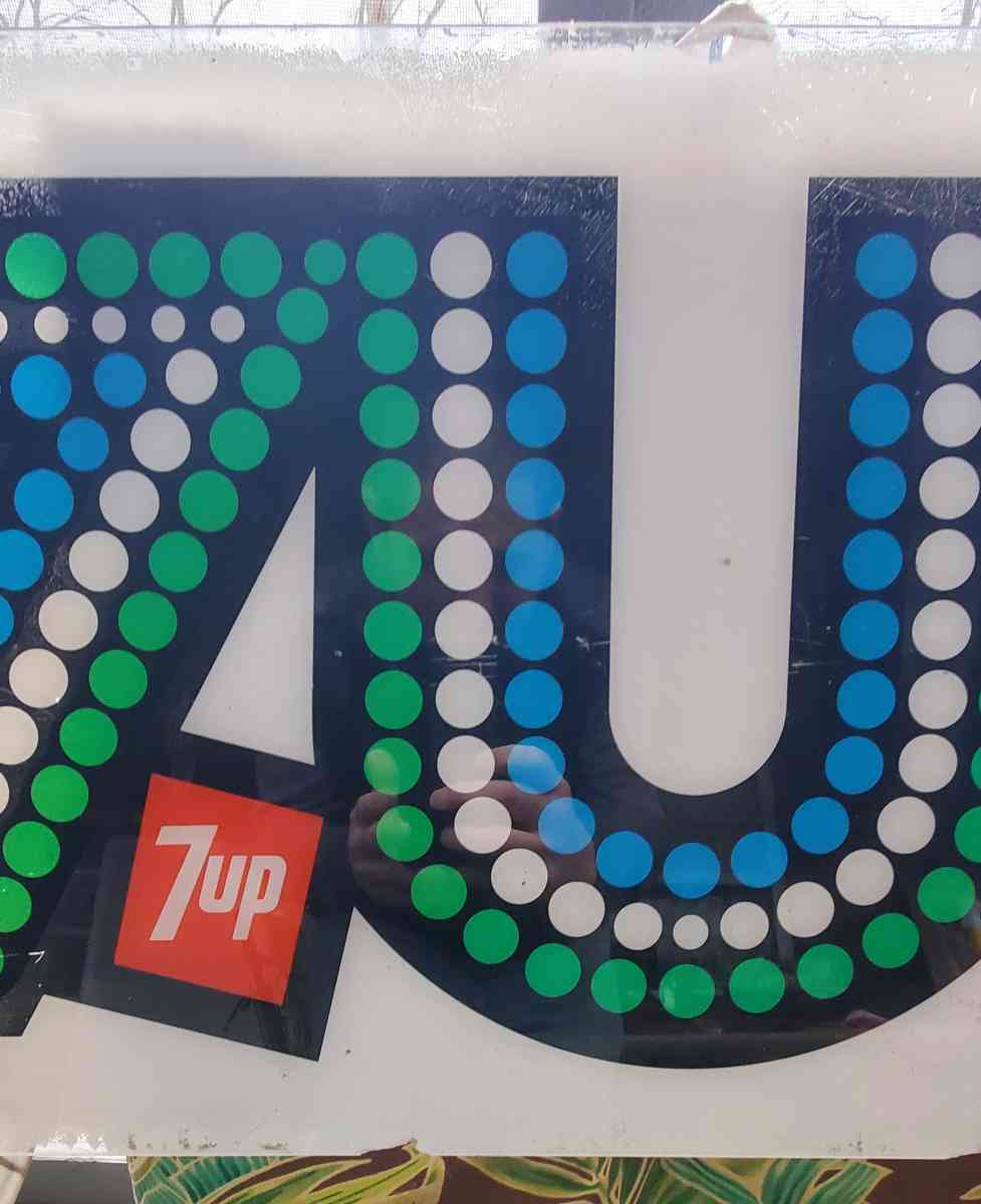 7 Up Plastic Acrylic Advertising Sign