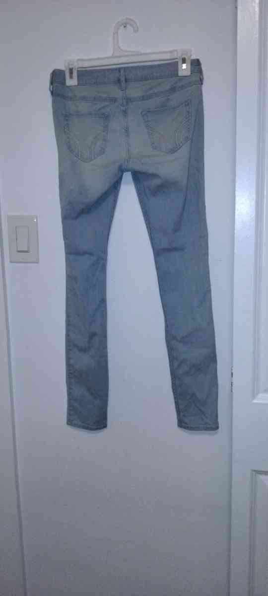 Hollister Light Wash Jean Jeggings