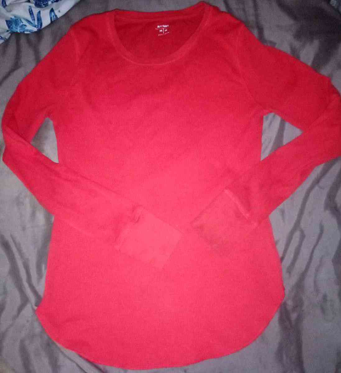 OLD NAVY SIZE MEDIUM