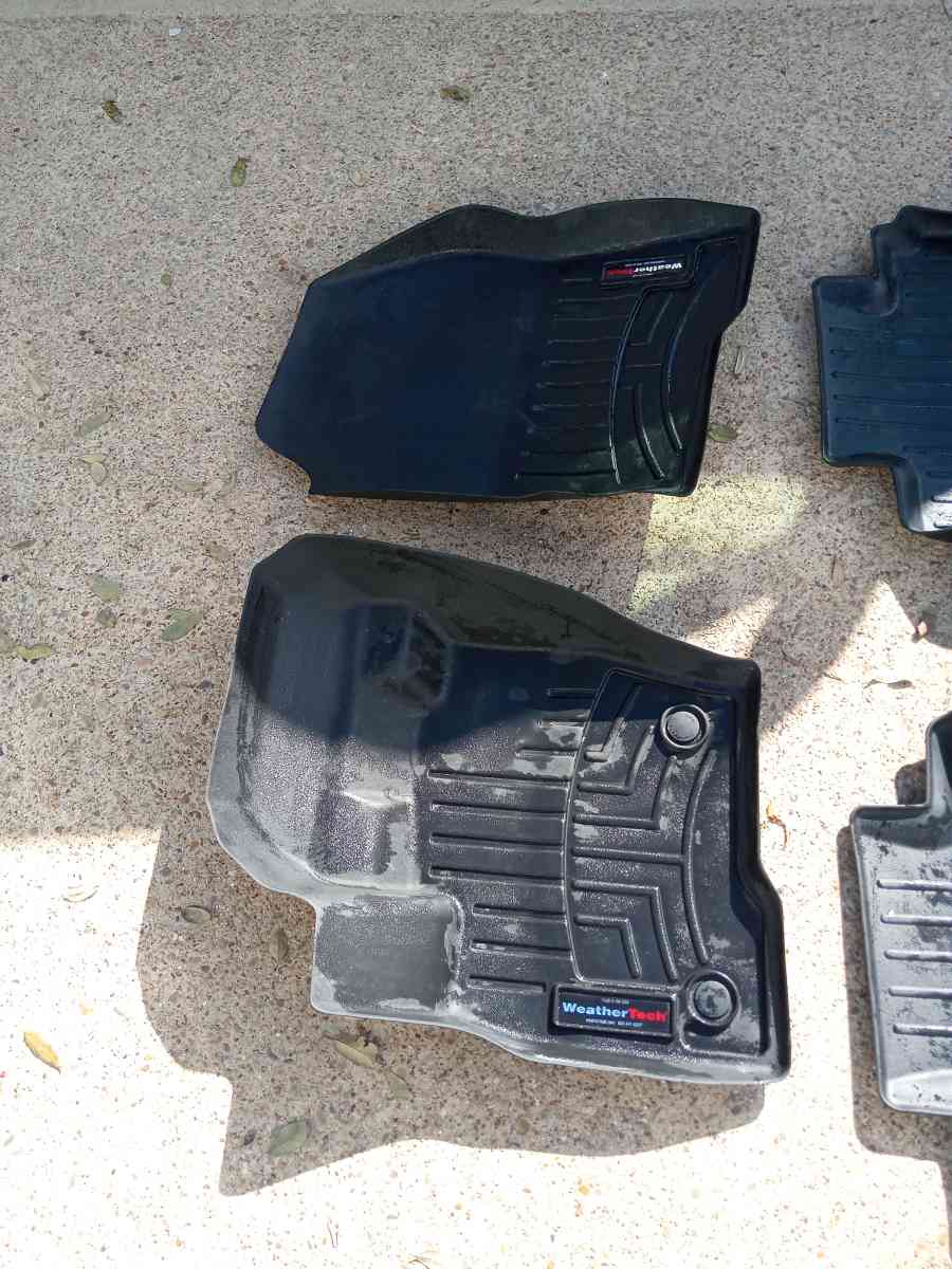 ALL WEATHER FLOOR MATS    EDGE
