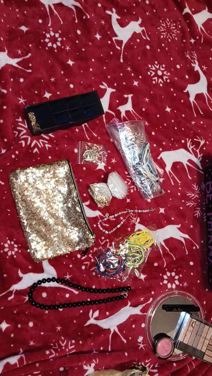 Necklaces rings bracelets belly laces