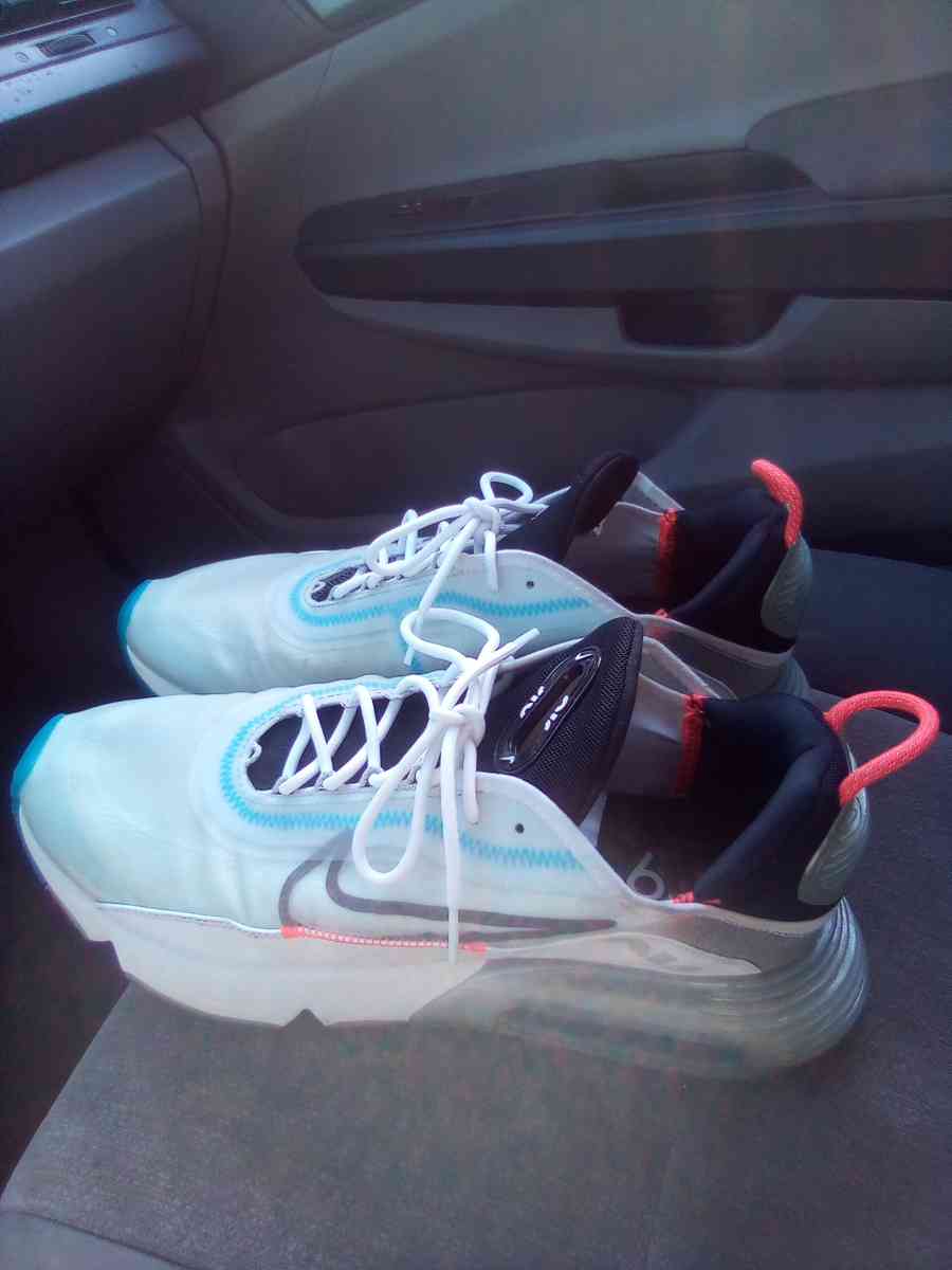 Mixed Athletic Shoes size 11