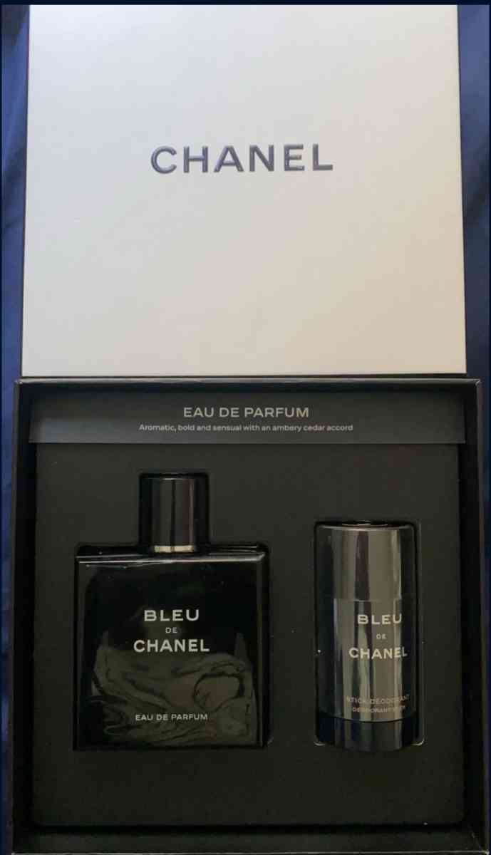 Chanel bleu