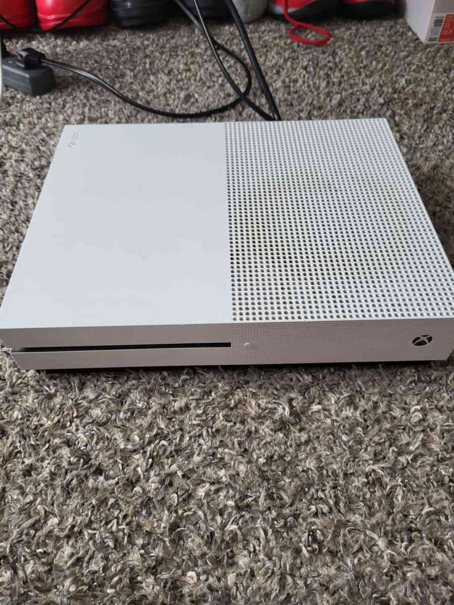 Xbox One S