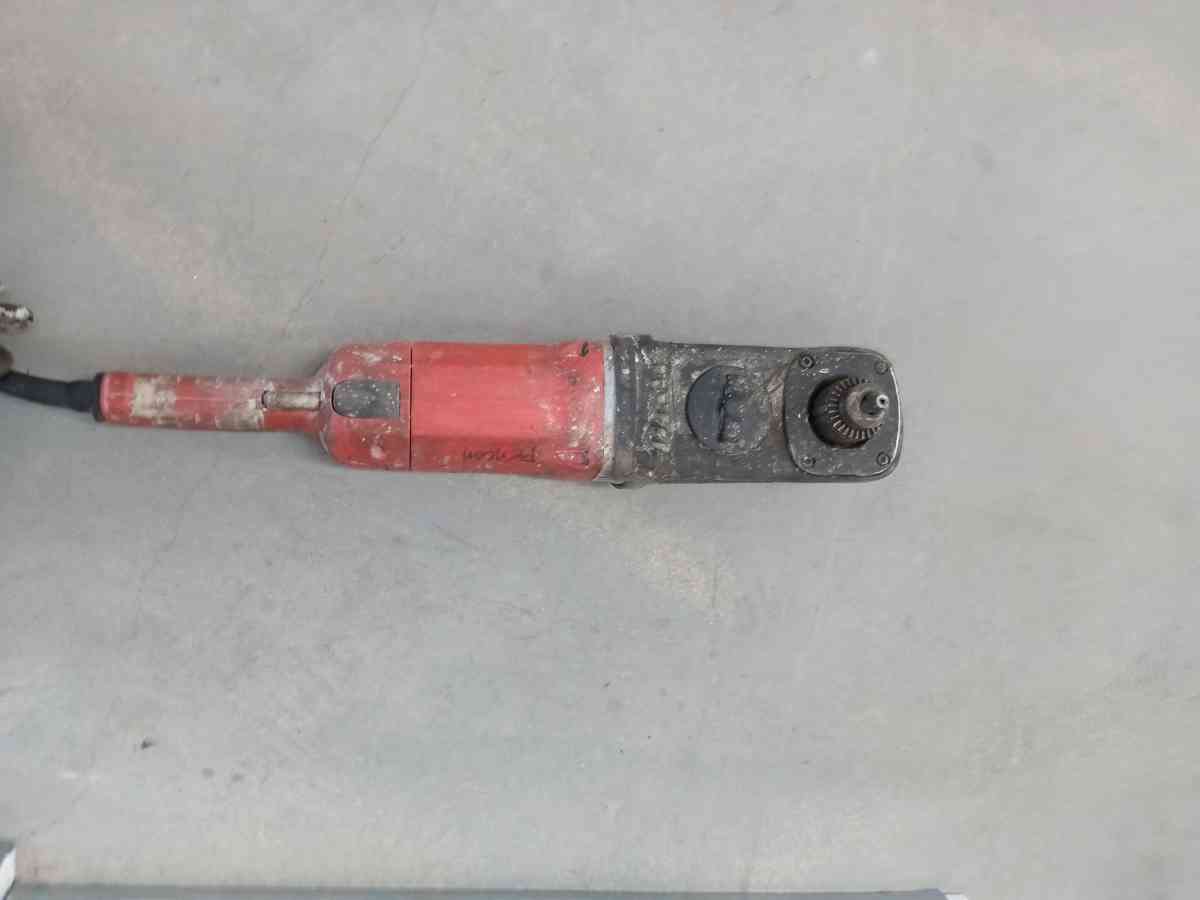 the Milwaukee heavy duty drill 12 perfect condition of work