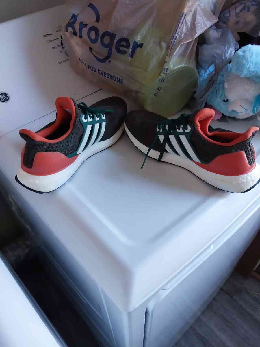 Adidas Miami hurricane