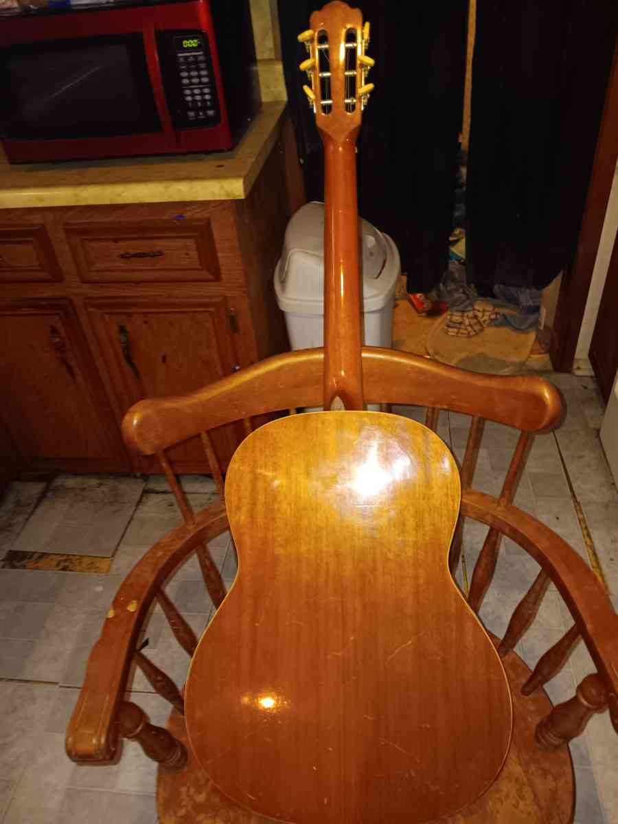 comrad resonator guitar