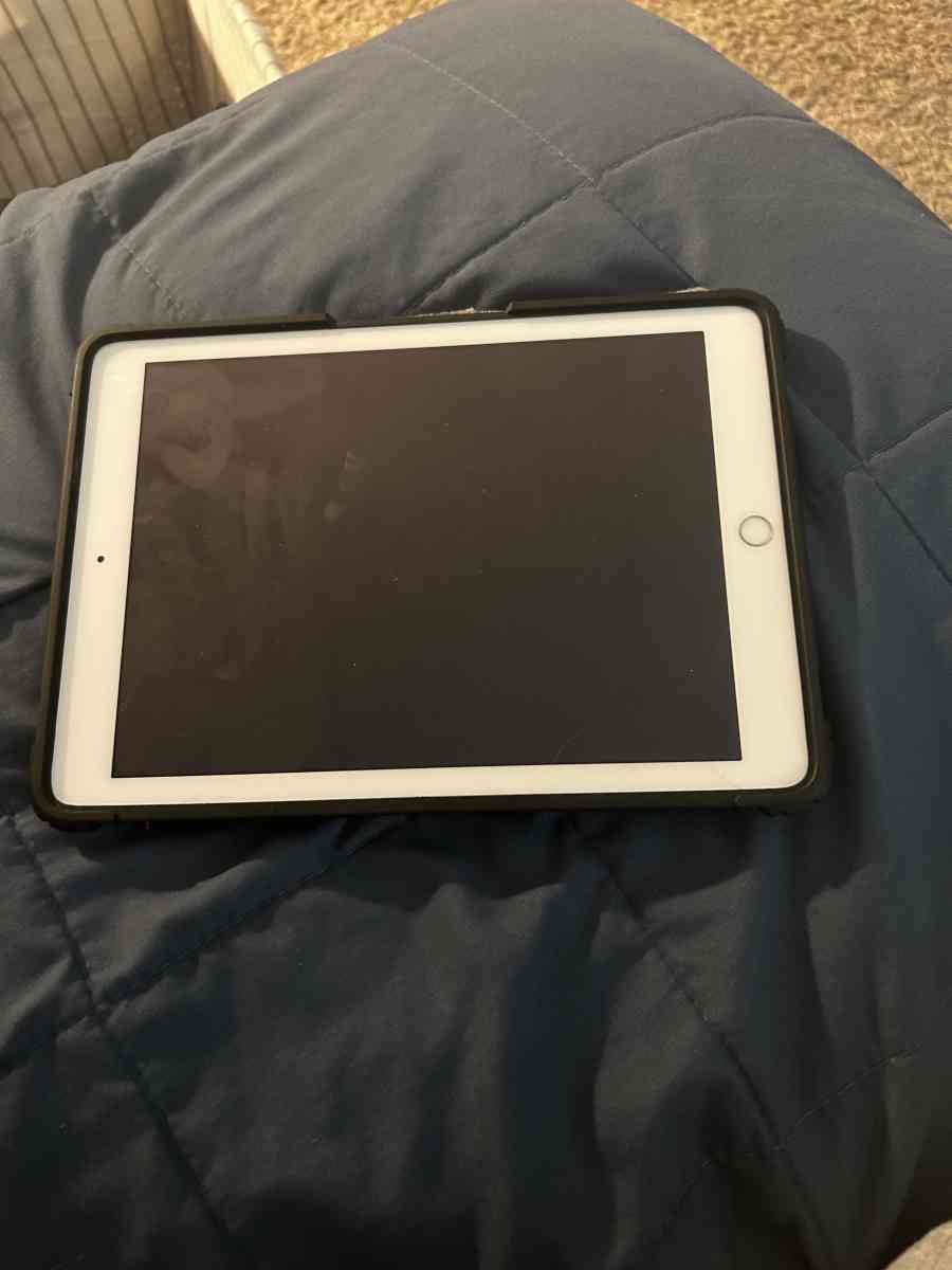iPad 6th generation 128gb new and used