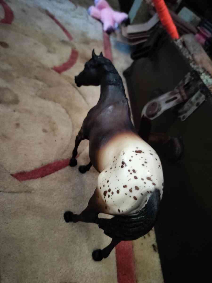 Brayer horse collectables