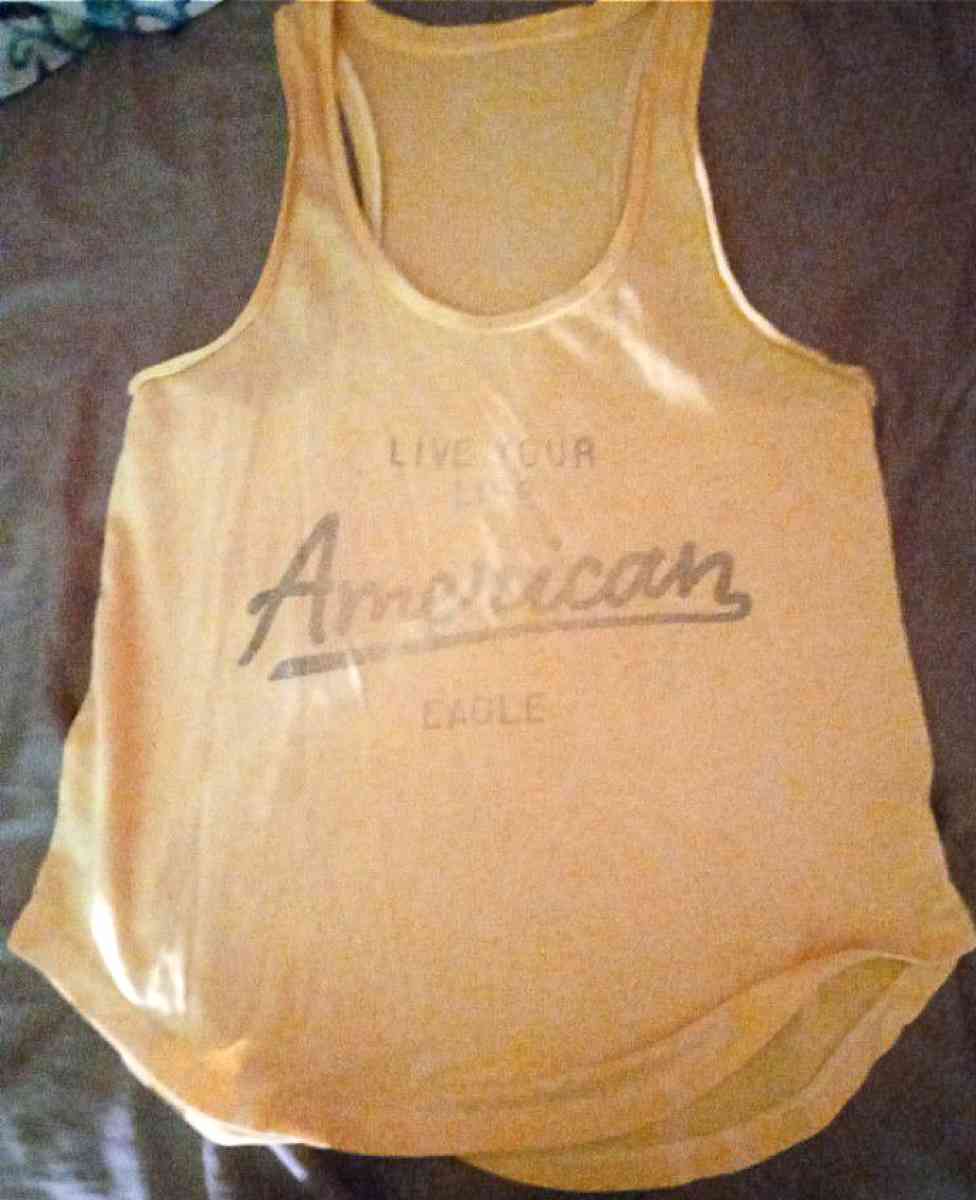 AMERICAN EAGLE SIZE SMALL