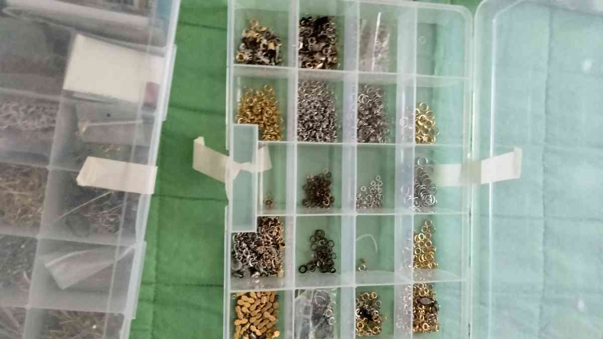 lots of gems and stones to make jewelry