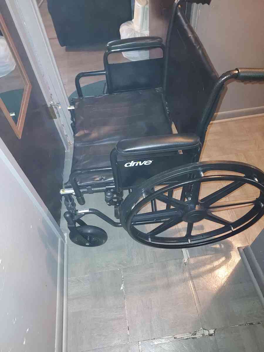 Extra large wheelchair