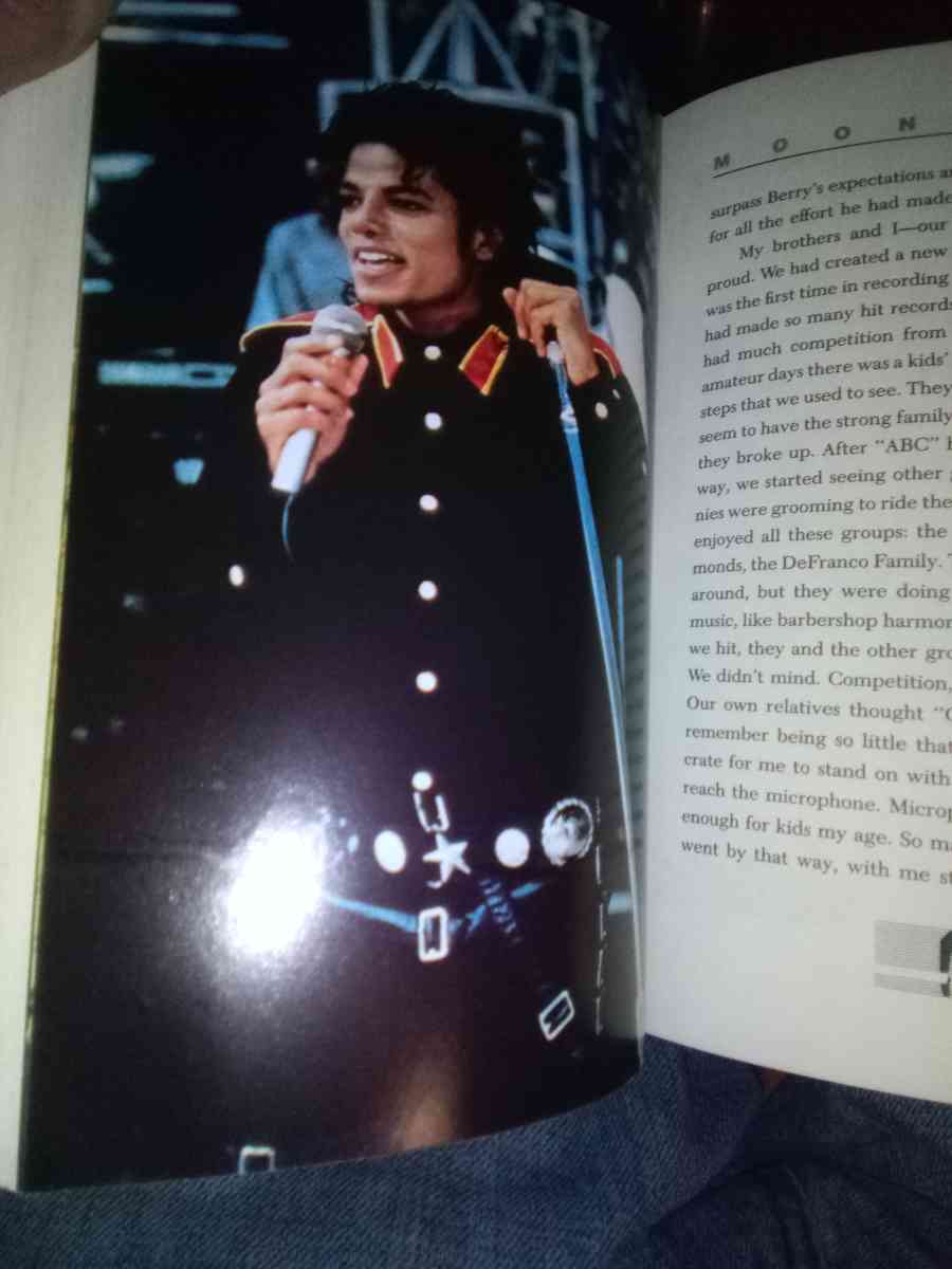Michael Jackson Moon Walk autobiography book