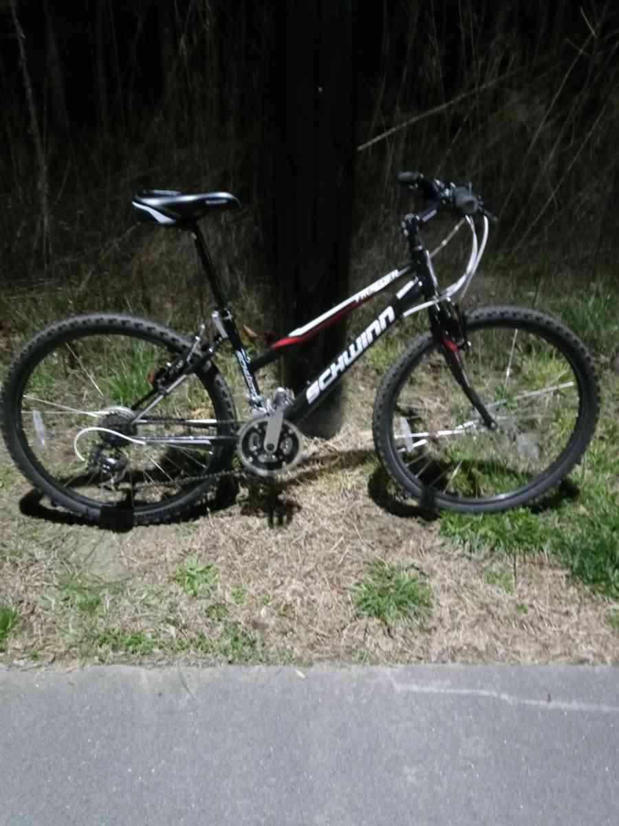 fairly new Scwinn bike