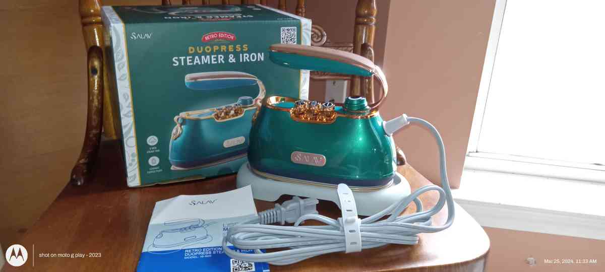 Salva Brand Duo press Steamer Iron