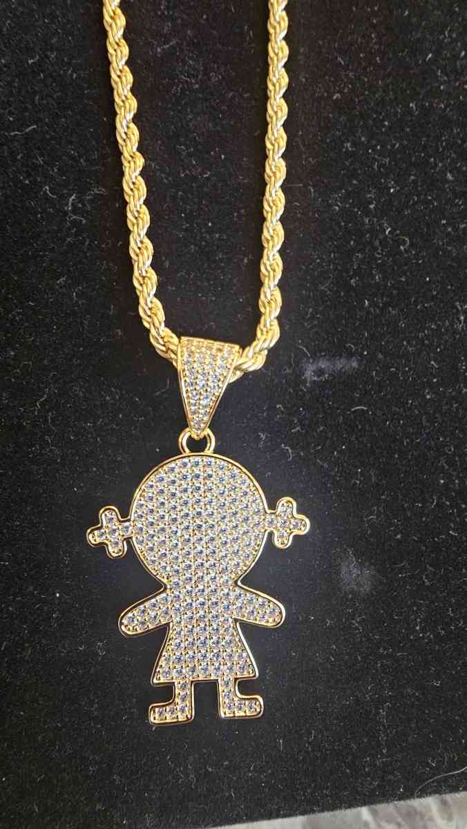 neckless with pedant 18 inch