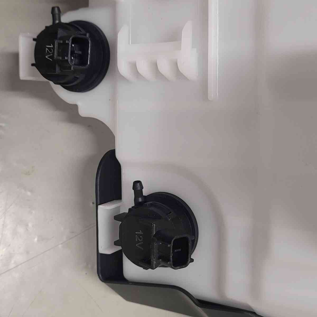 GOPARTS  for 2010  2015 Toyota 4runner Windshield Washer Flu