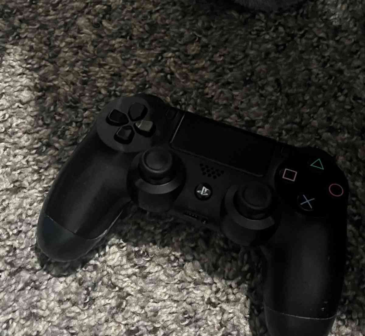 ps4 controllers and games