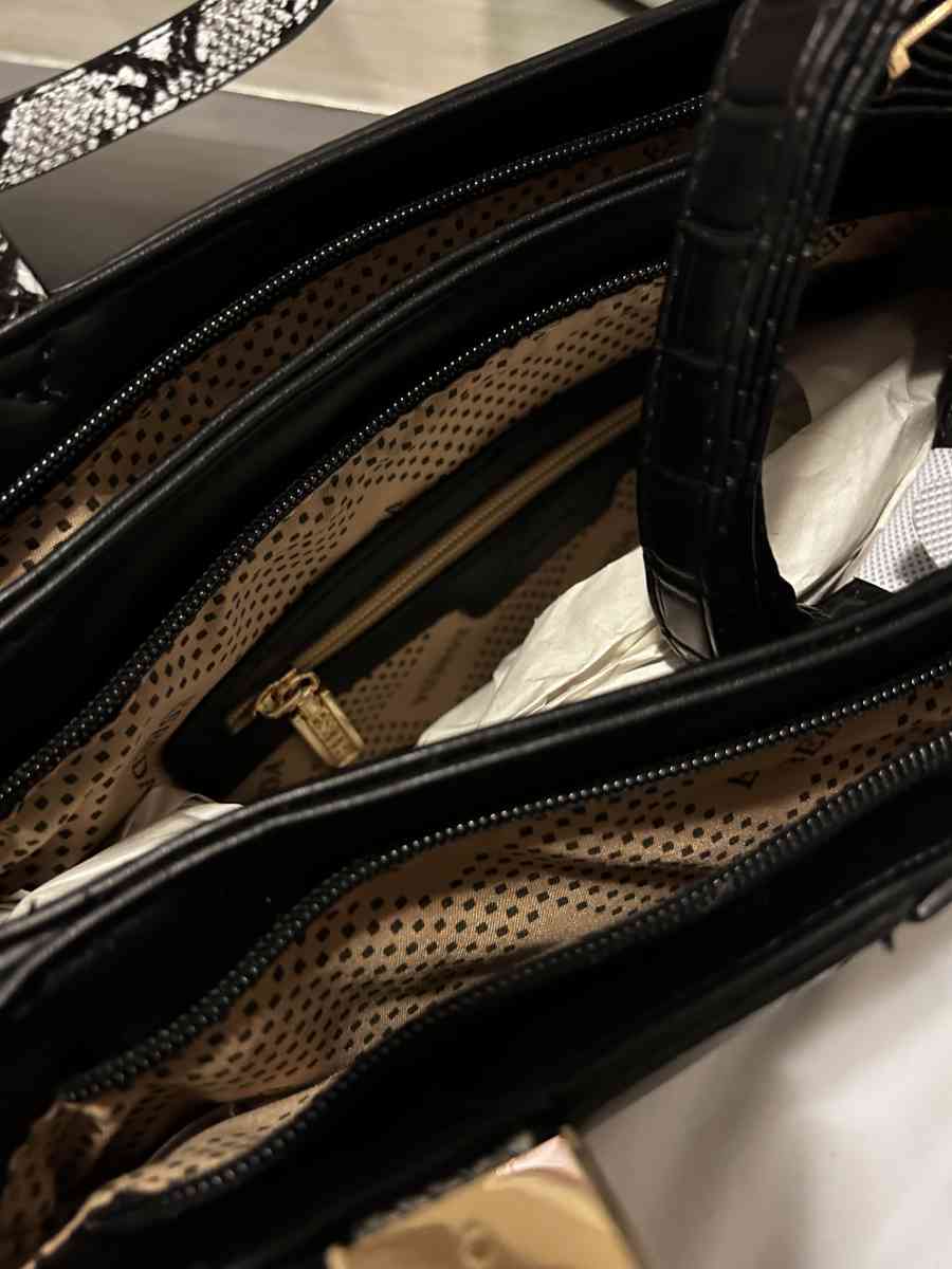 ESBEDA Black Handbag