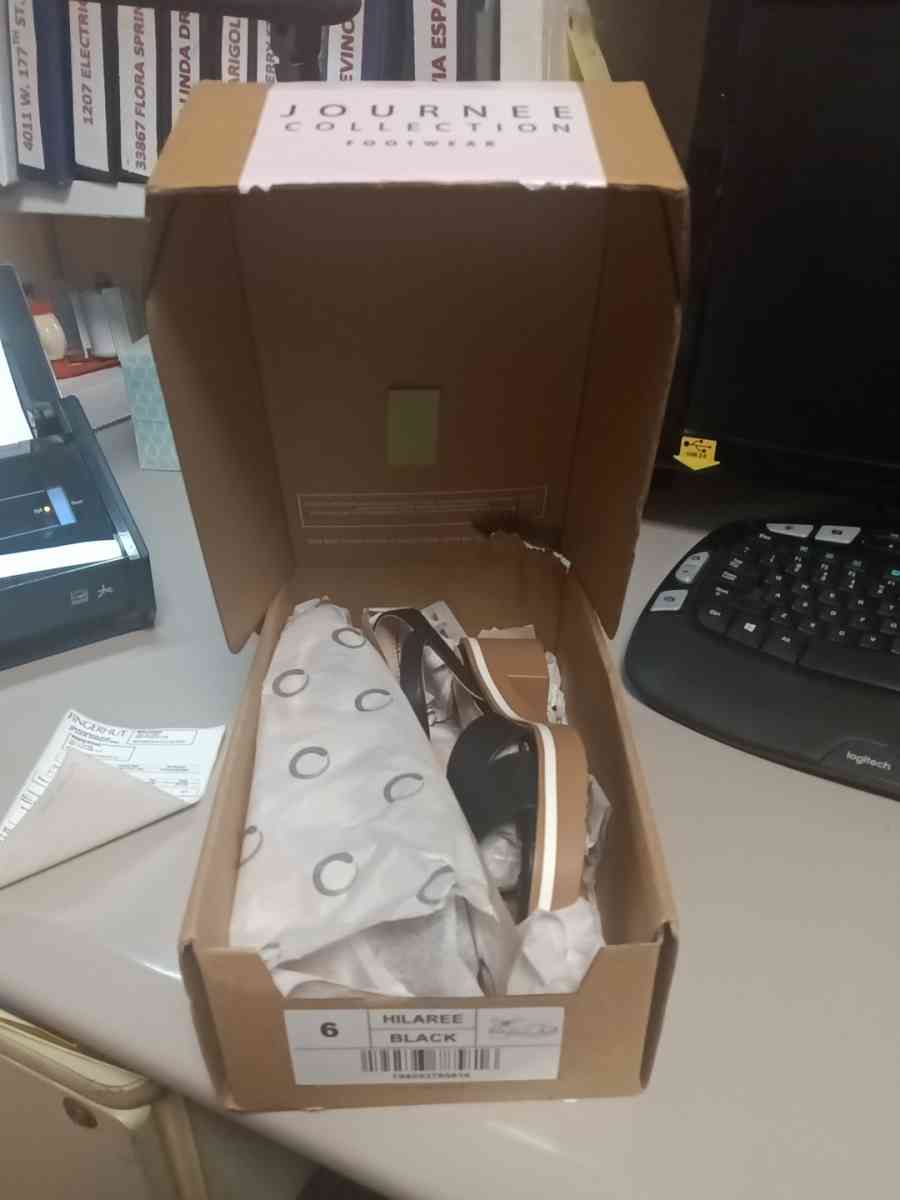journey collection hilaree black size 6