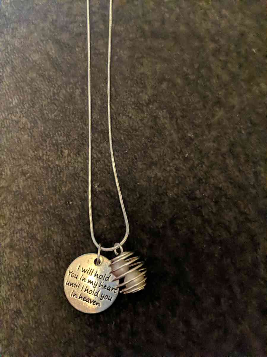 Memorial necklace
