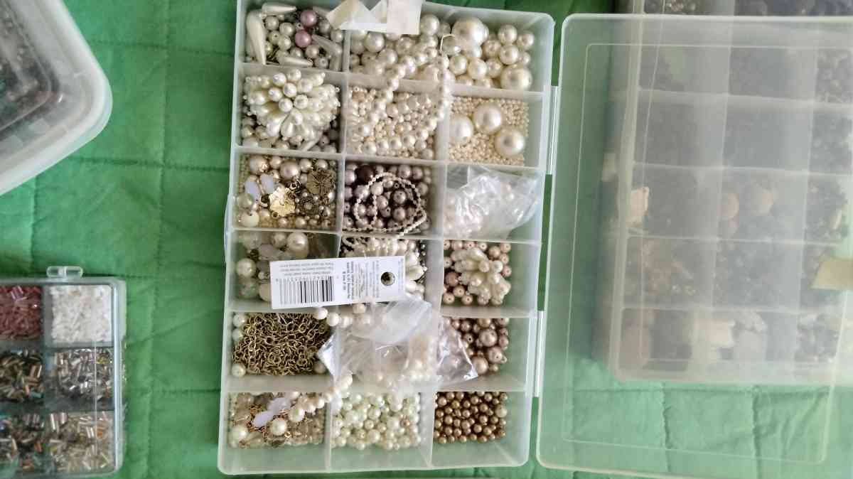 lots of gems and stones to make jewelry