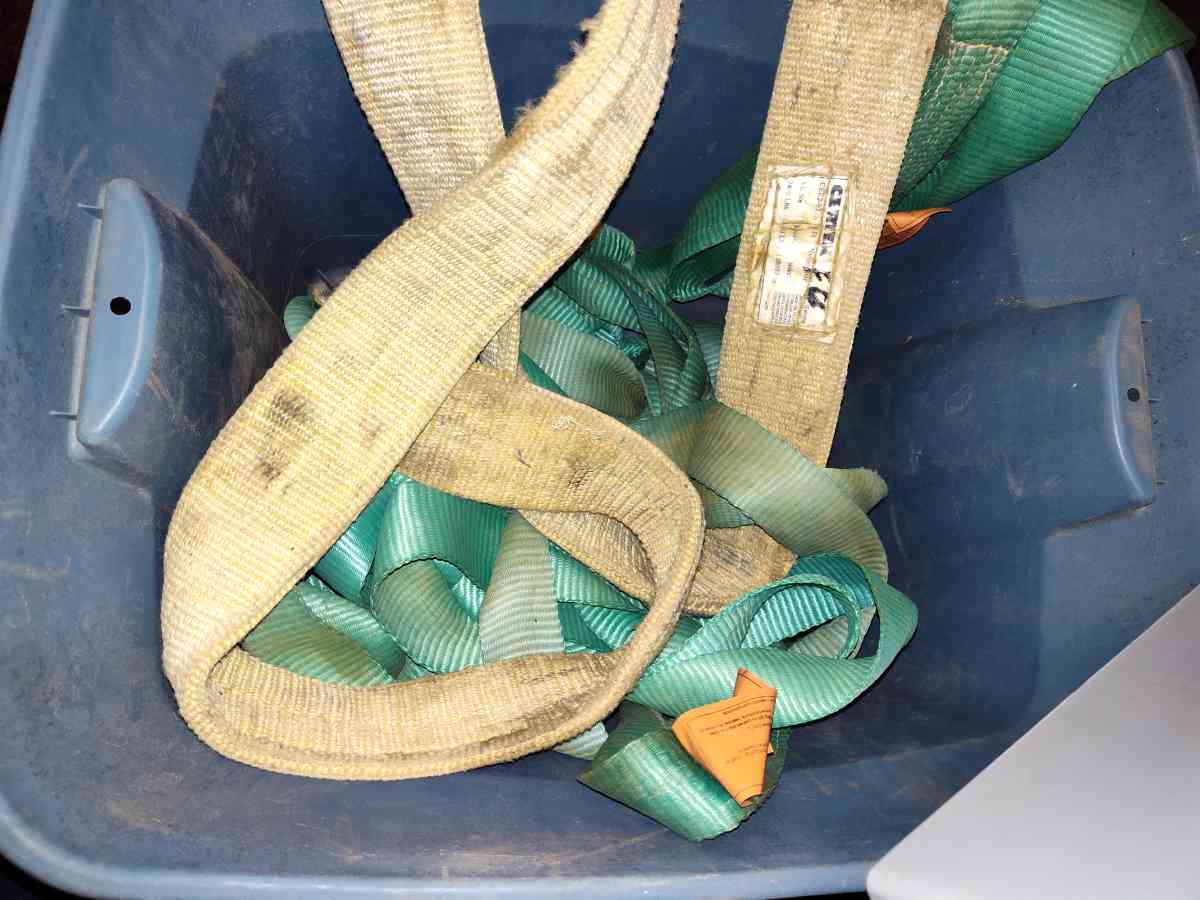 some tools and tow ropes