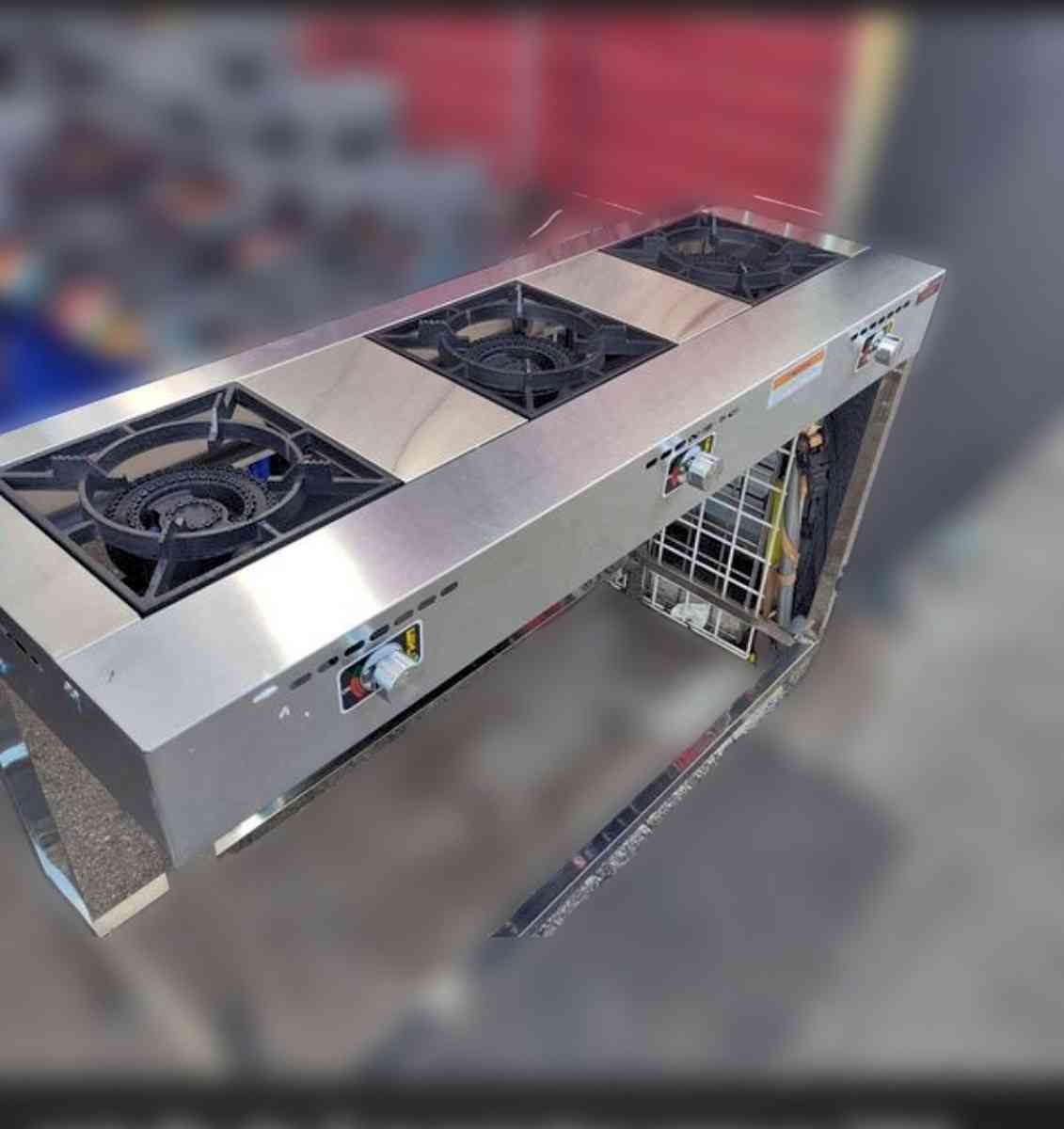 3 burner stove new never used must go 280