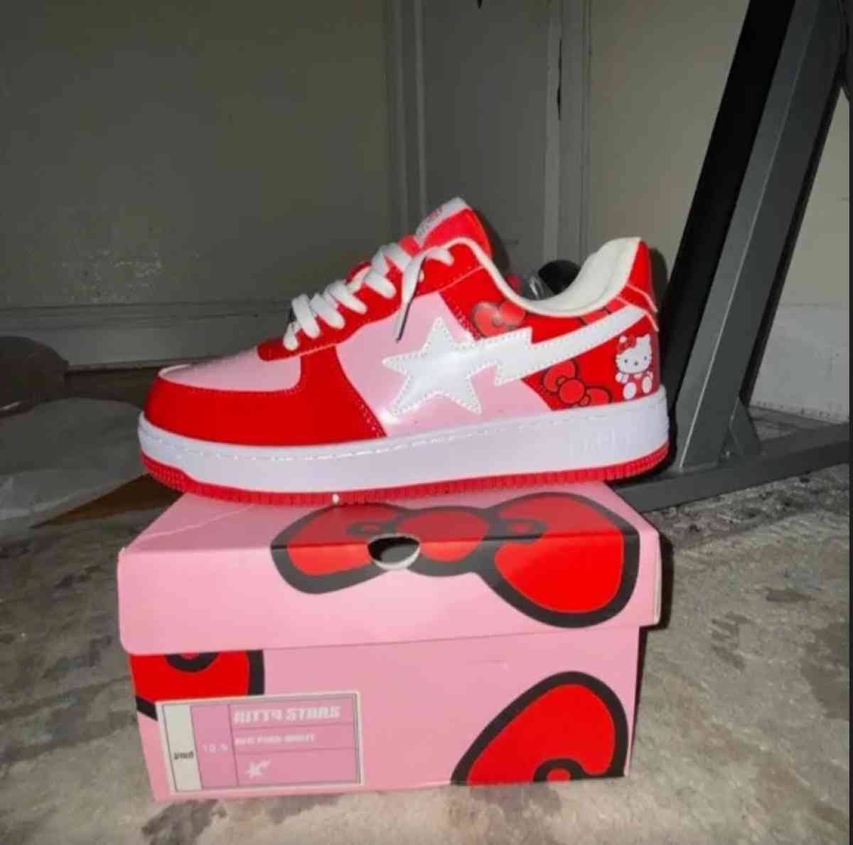 limited edition hello kitty shoes