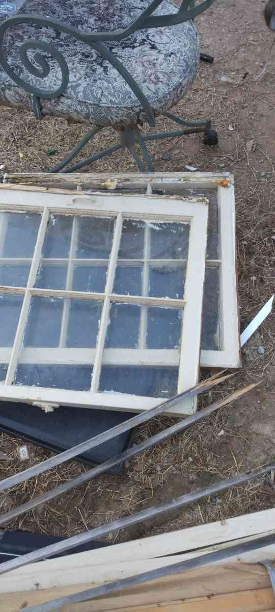 vintage windows 5 ech