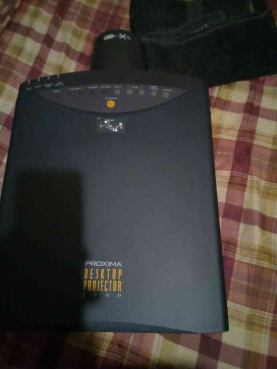 proxima desktop projector 5600