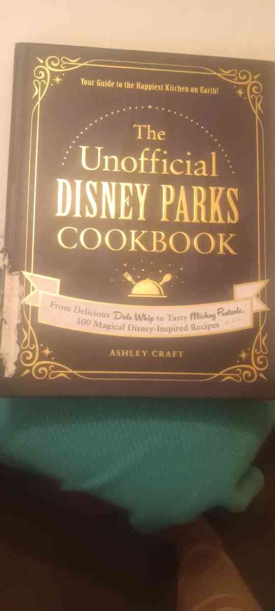 The Unofficial Disney Parks Cookbook