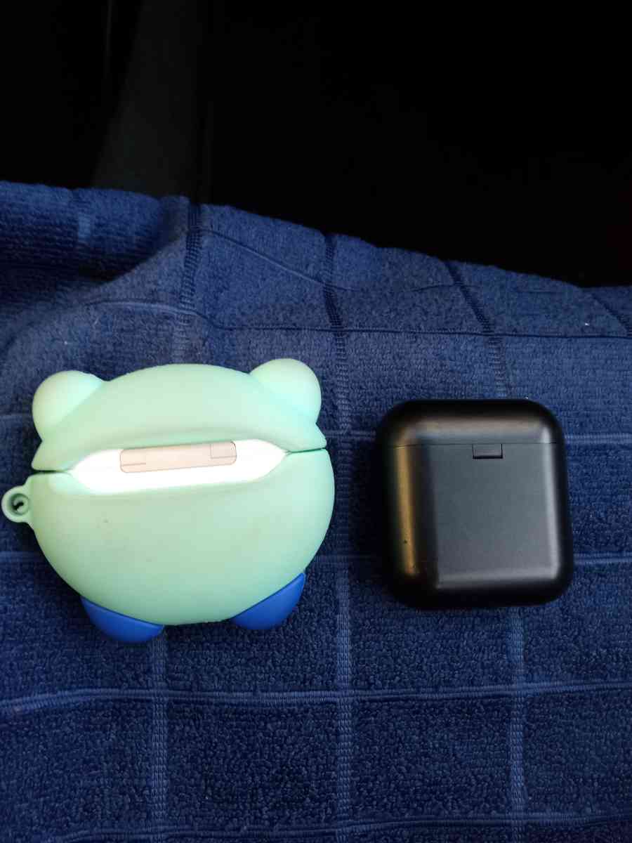 the earbuds case good sound  TOZZO Free one case