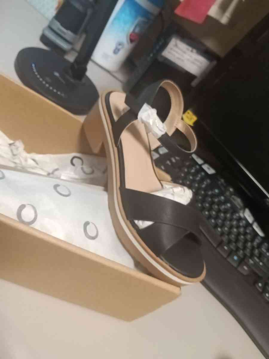 journey collection hilaree black size 6