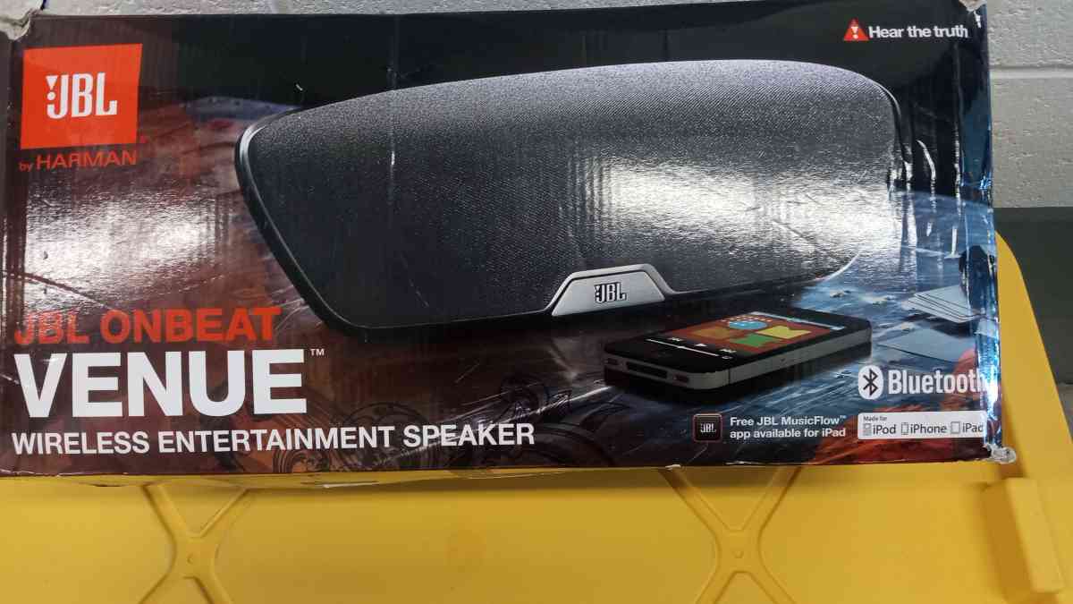 the JBL speaker Bluetooth model venue new