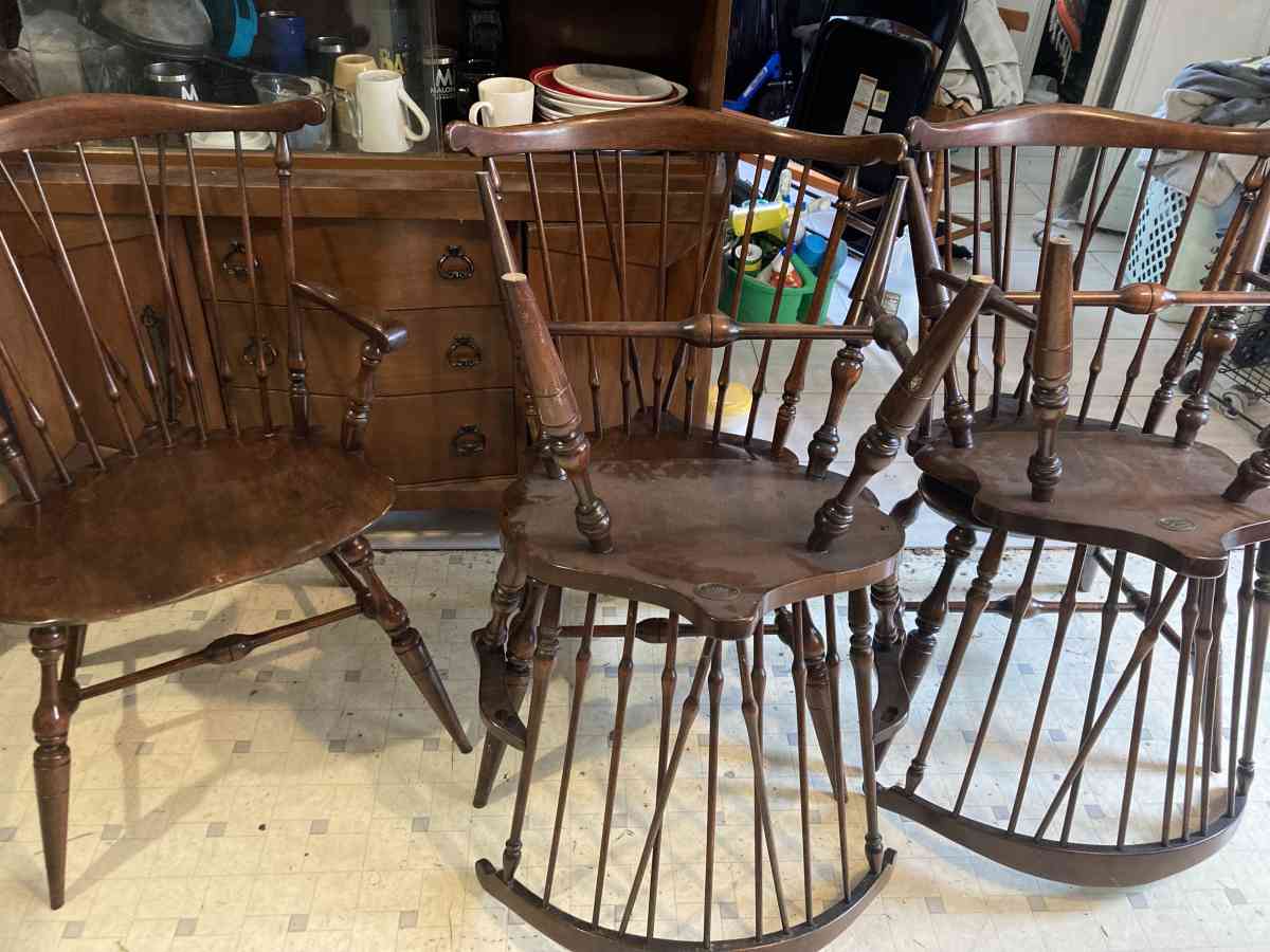 Cushman Colonial Creations Fairfield Dining Chairs