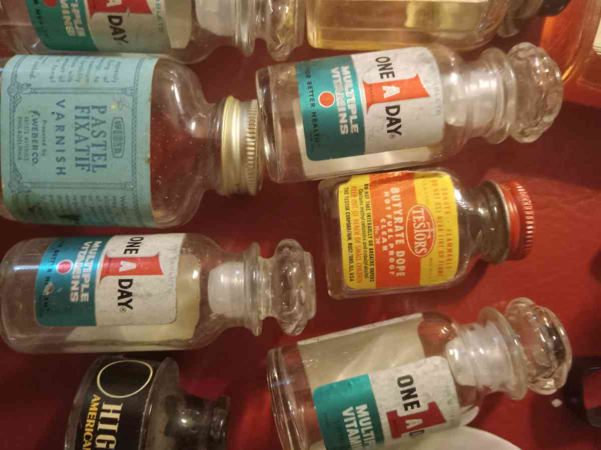 tools  bedroom  furniture nicknacks ect