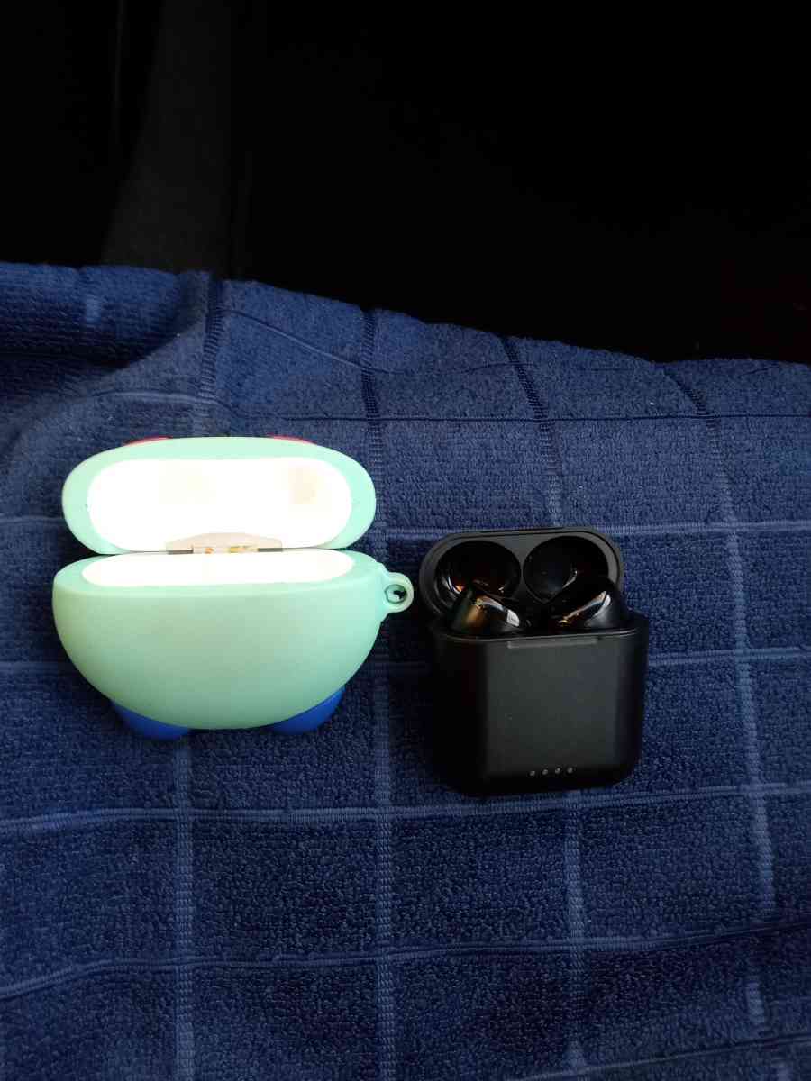 the earbuds case good sound  TOZZO Free one case