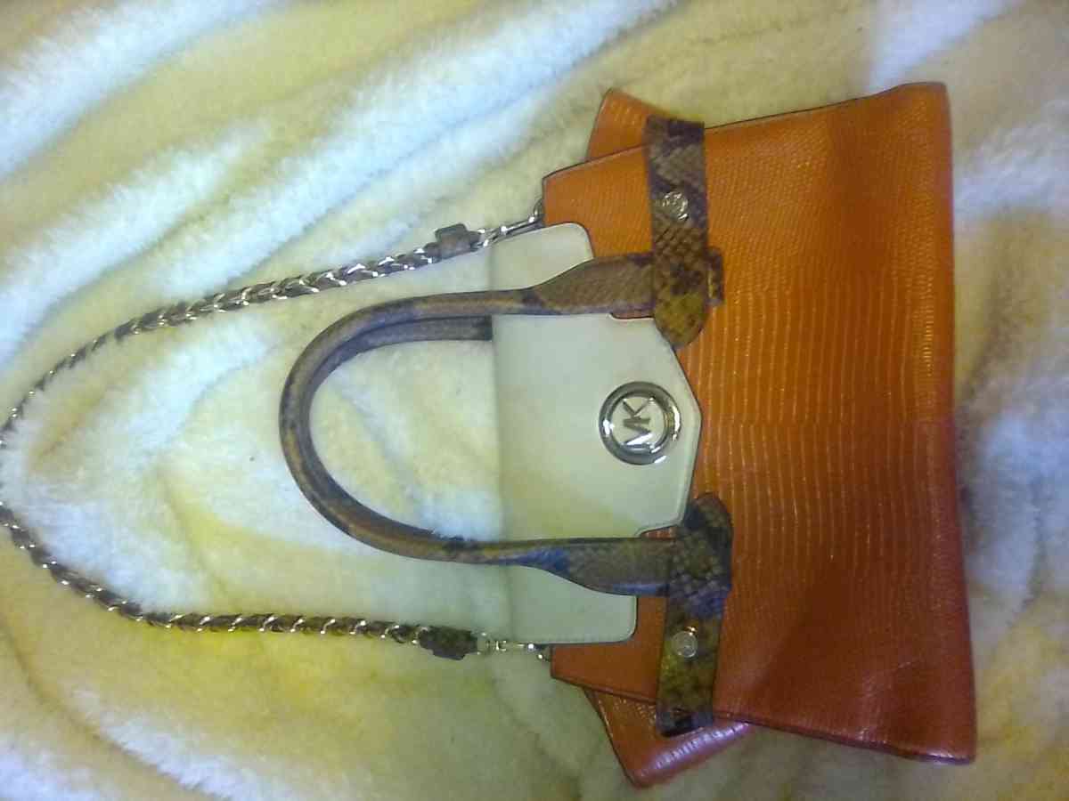 Michael Kors Crossbody Handbag Purse
