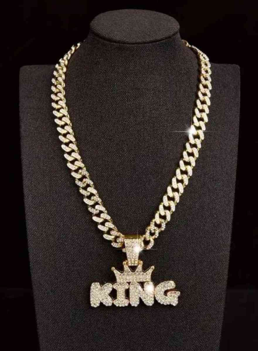 MENS AND womens GOLD AND DIAMONDS CRAINS