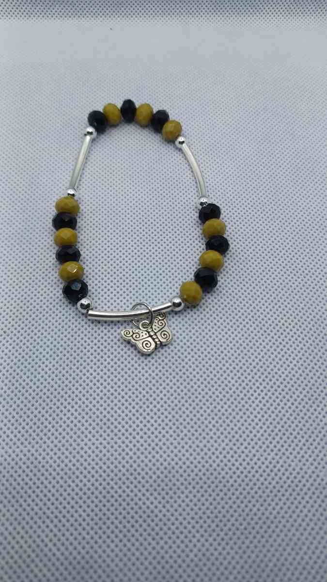 aguacate crystals bracelet