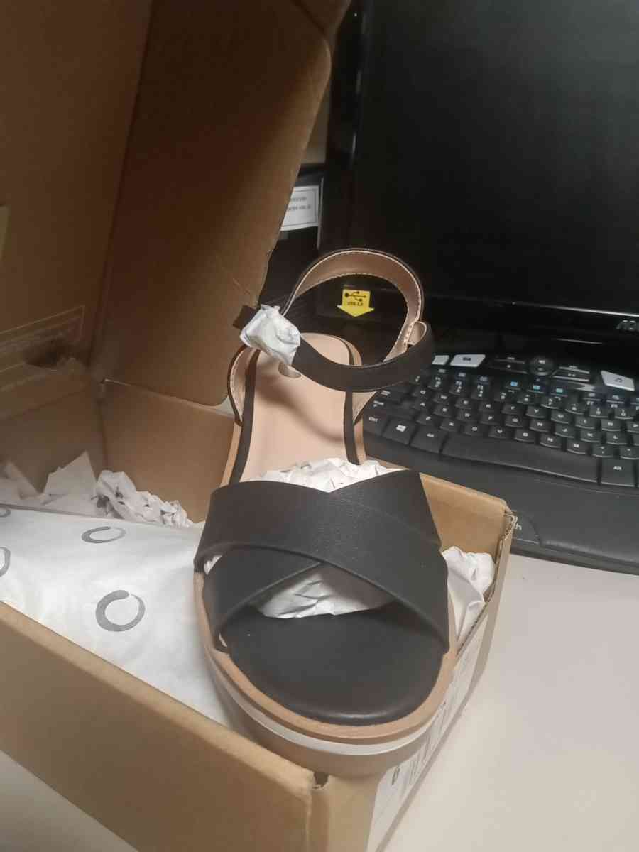 journey collection hilaree black size 6