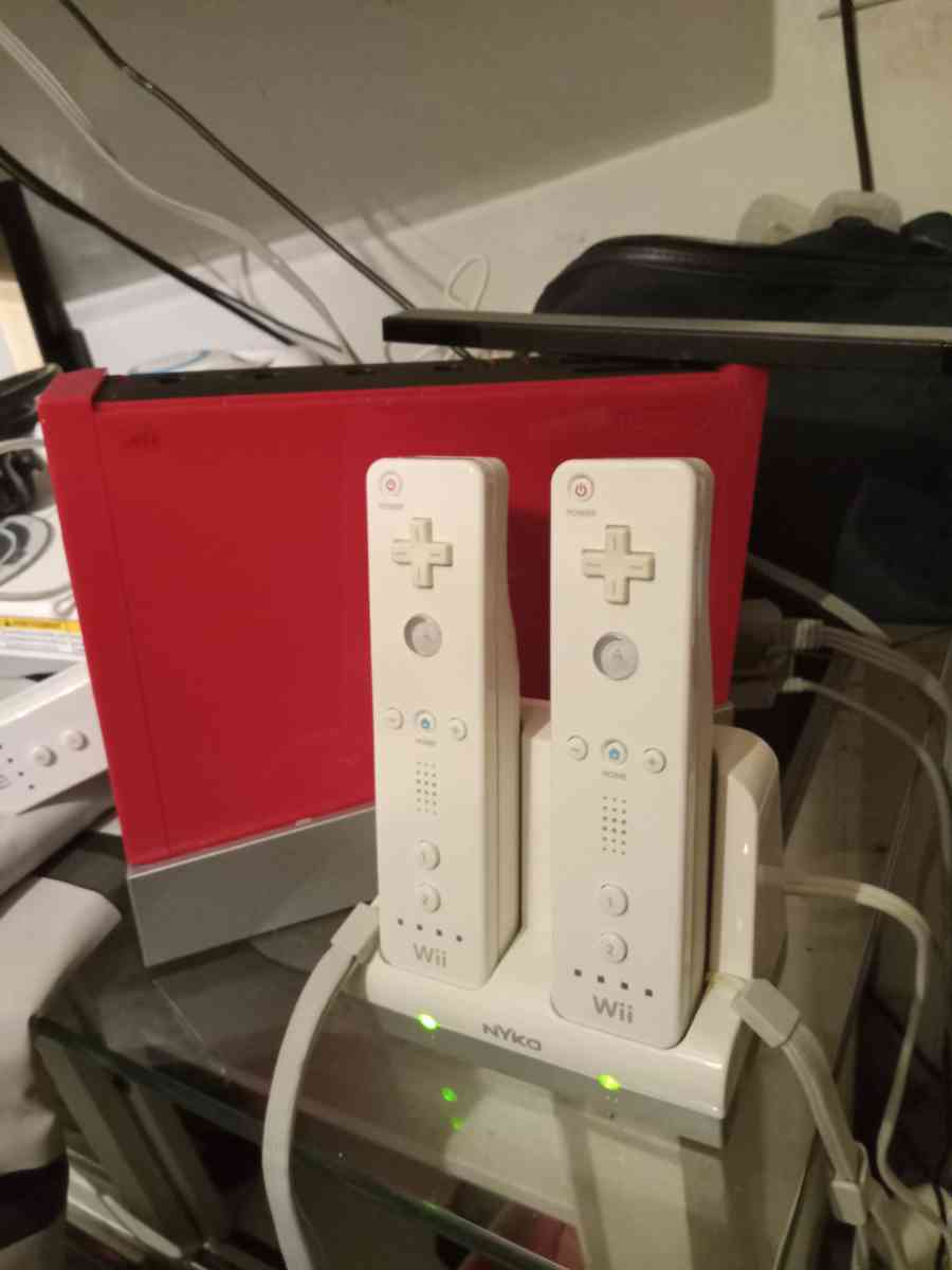 Nintendo wii and all accessories and games